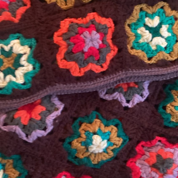 Vintage Handmade Granny Square Afghan Blanket 80”x50” - Picture 6 of 7